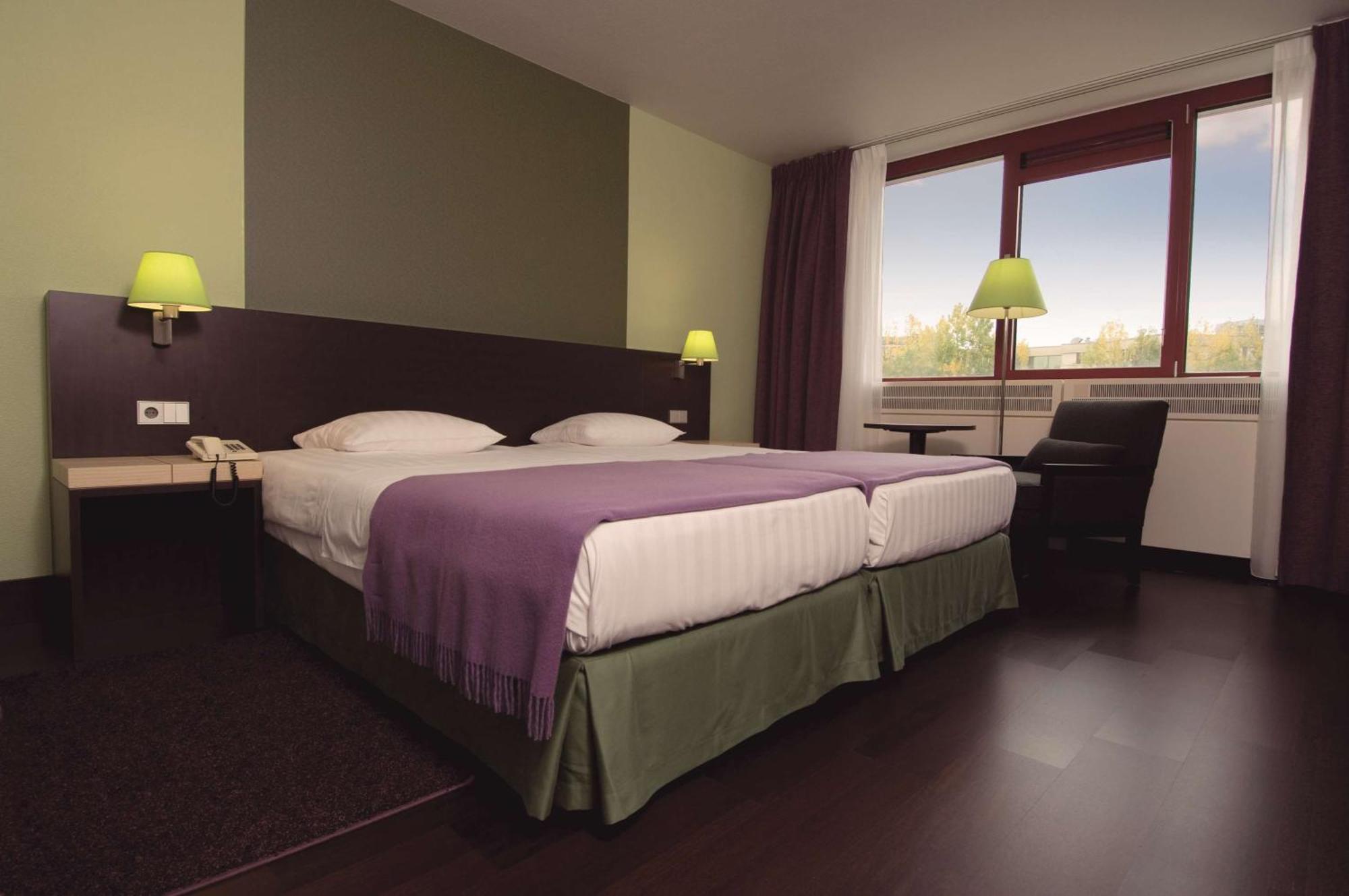 Nh Maastricht Hotel Exterior photo