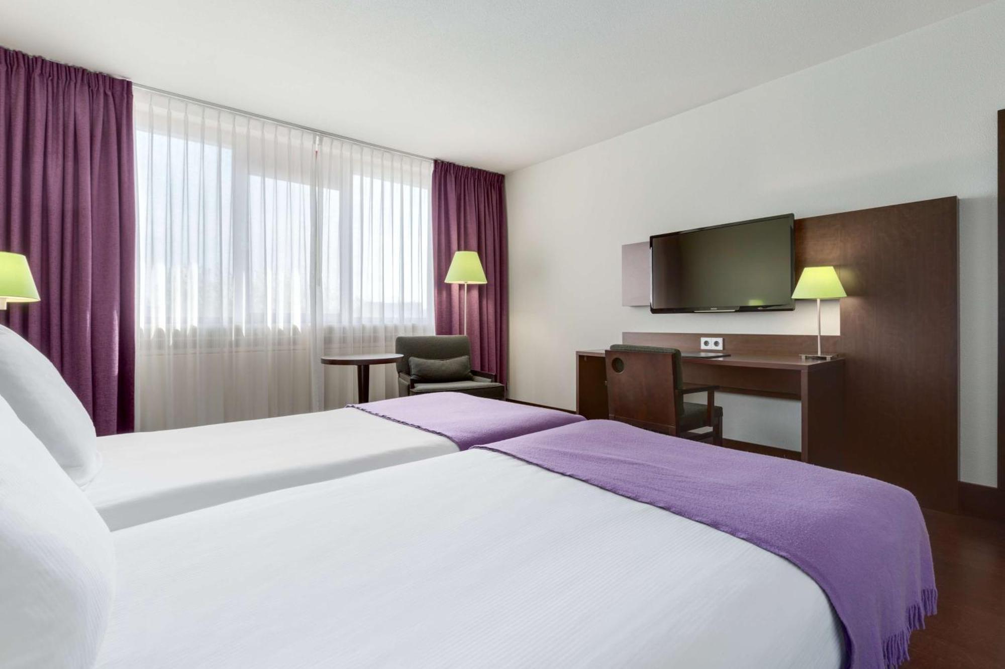 Nh Maastricht Hotel Exterior photo
